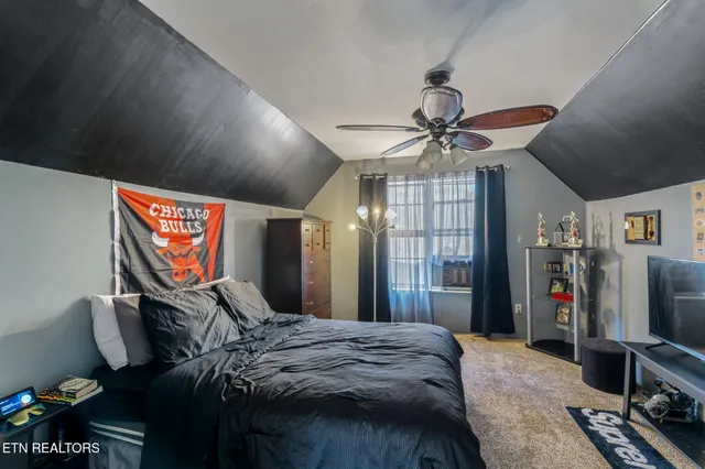 $299,900 | 3607 Airport Road, Rockwood, TN 37854