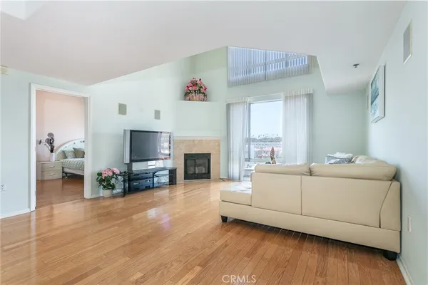 $939,000 | 580 West Main Street, Unit 323, Alhambra, CA 91801