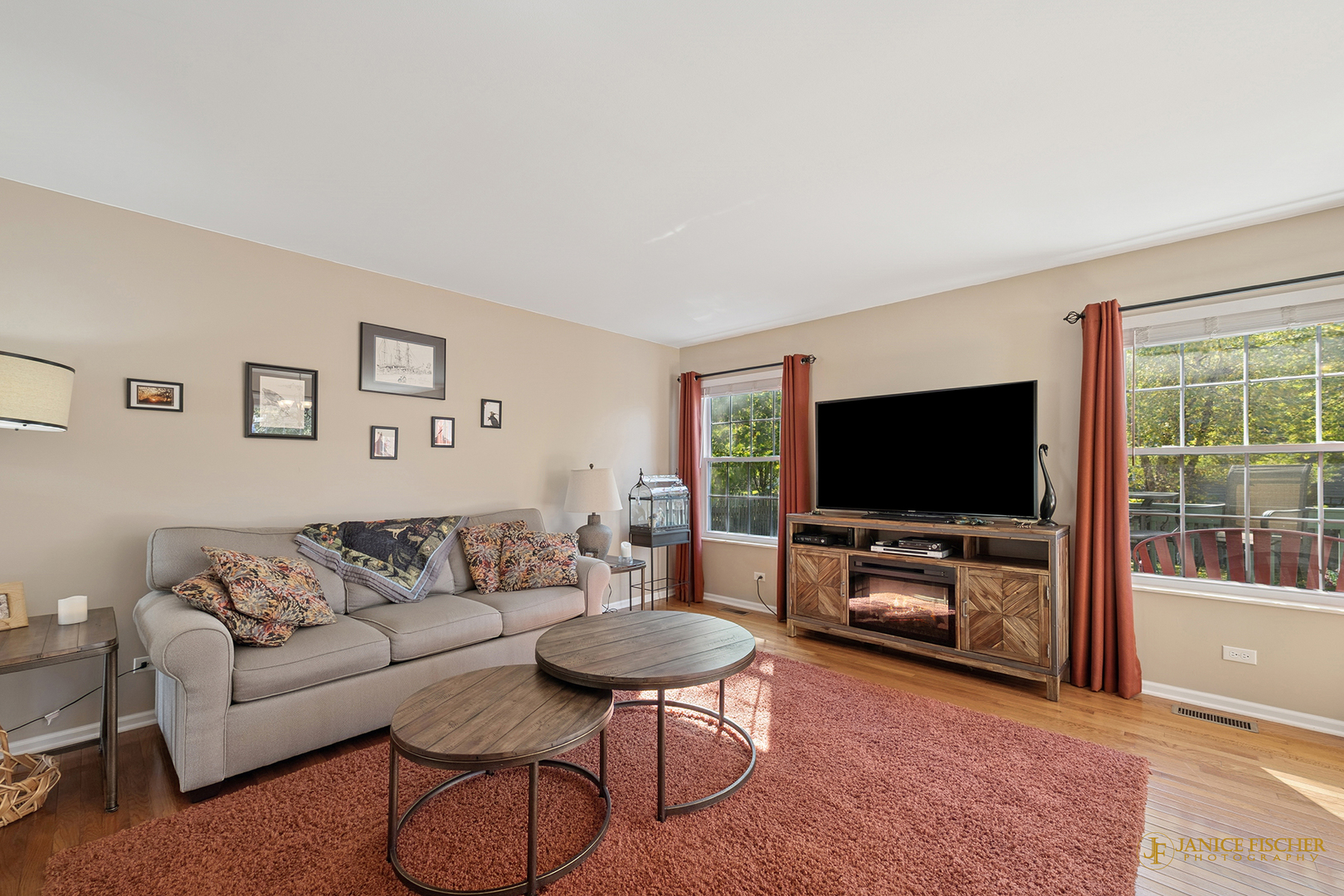 5438 Danbury Circle Lake In The Hills, IL 60156 - Photo 5 of 23