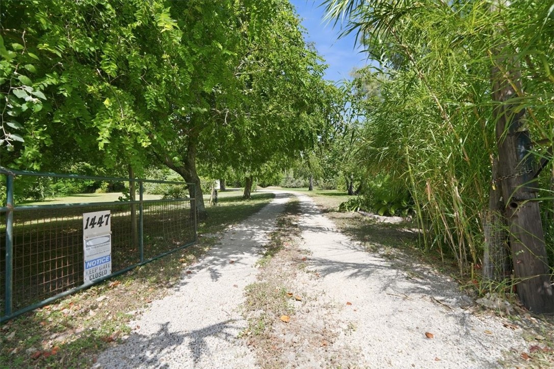 1447 Main Street Ingleside, TX 78362 - Photo 6 of 40 Gallery Image 6