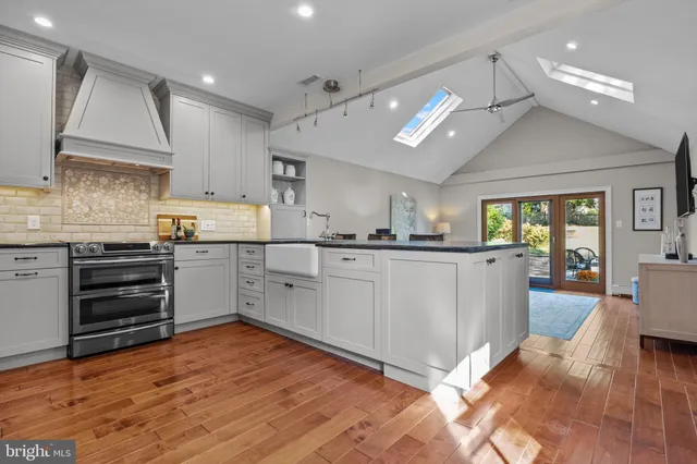 $1,475,000 | 313 Washington Avenue, Newtown, PA 18940