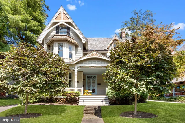 $1,475,000 | 313 Washington Avenue, Newtown, PA 18940