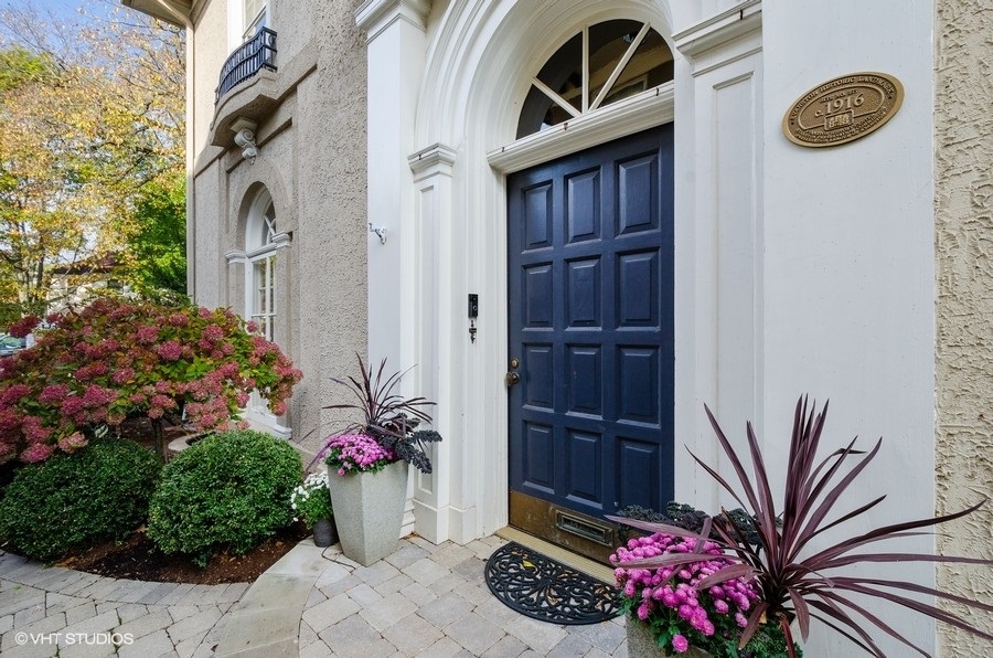 1005 Sheridan Road Evanston, IL 60202 - Photo 3 of 66