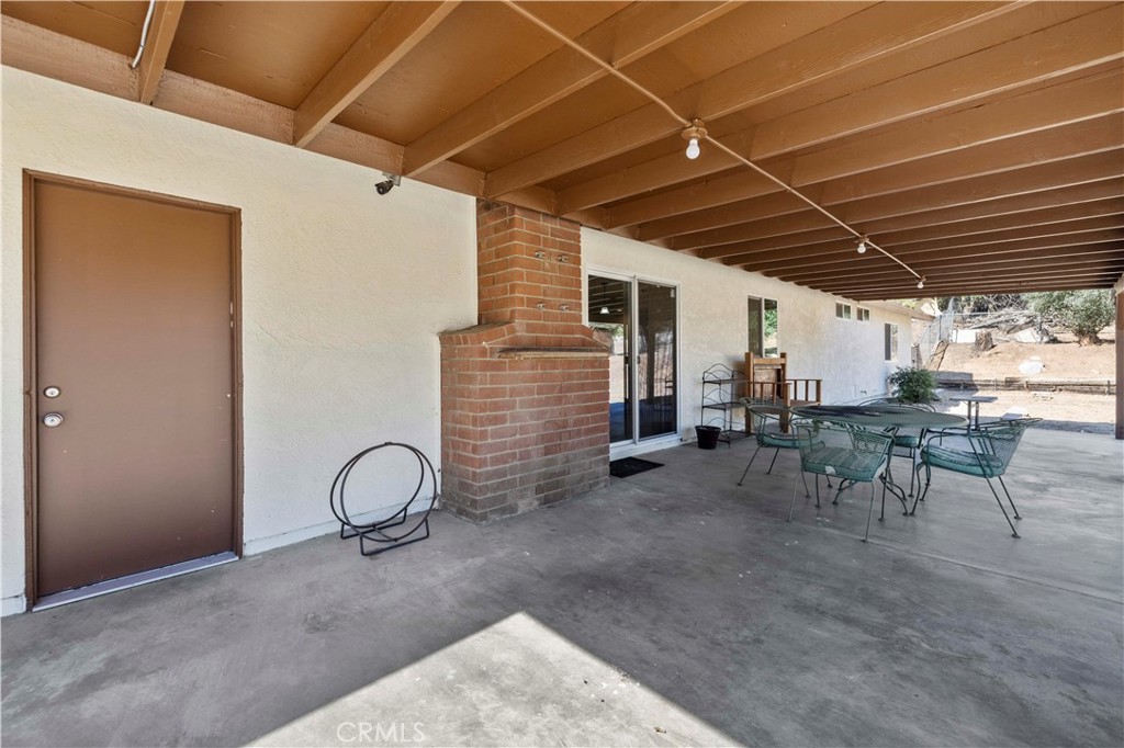 3855 Acton Avenue Acton, CA 93510 - Photo 15 of 21 a view of a storage room