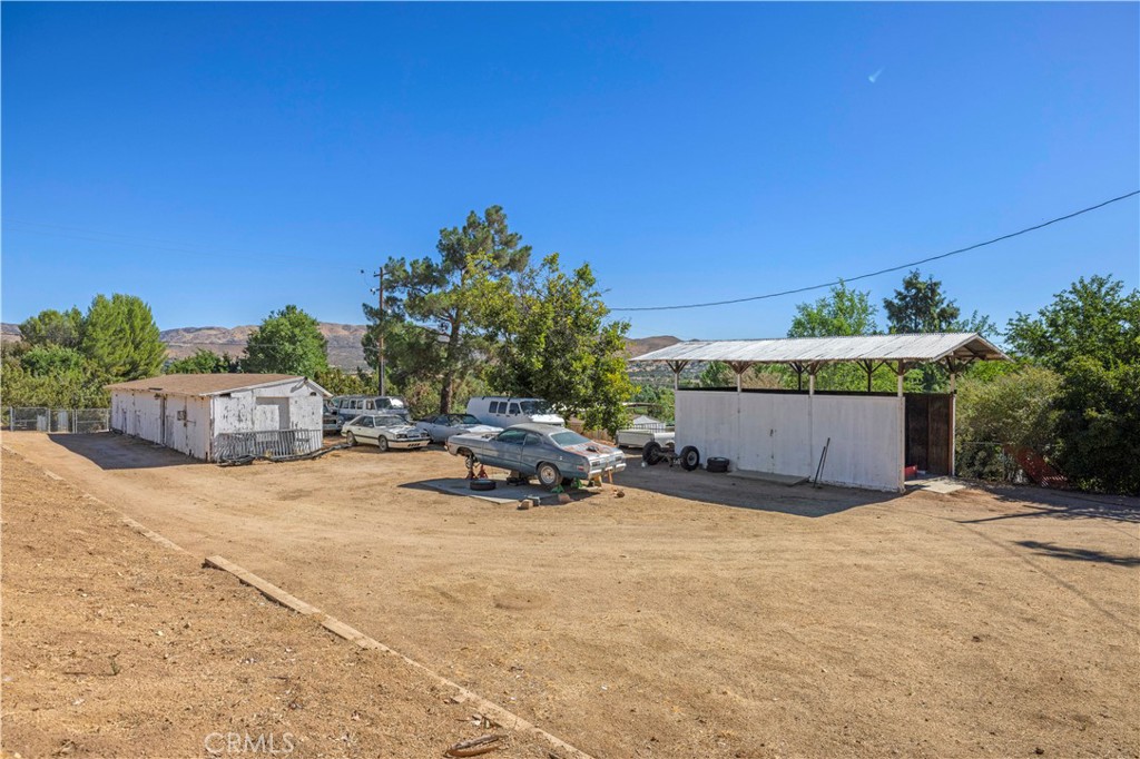 3855 Acton Avenue Acton, CA 93510 - Photo 18 of 21 a view of a outdoor space with a patio
