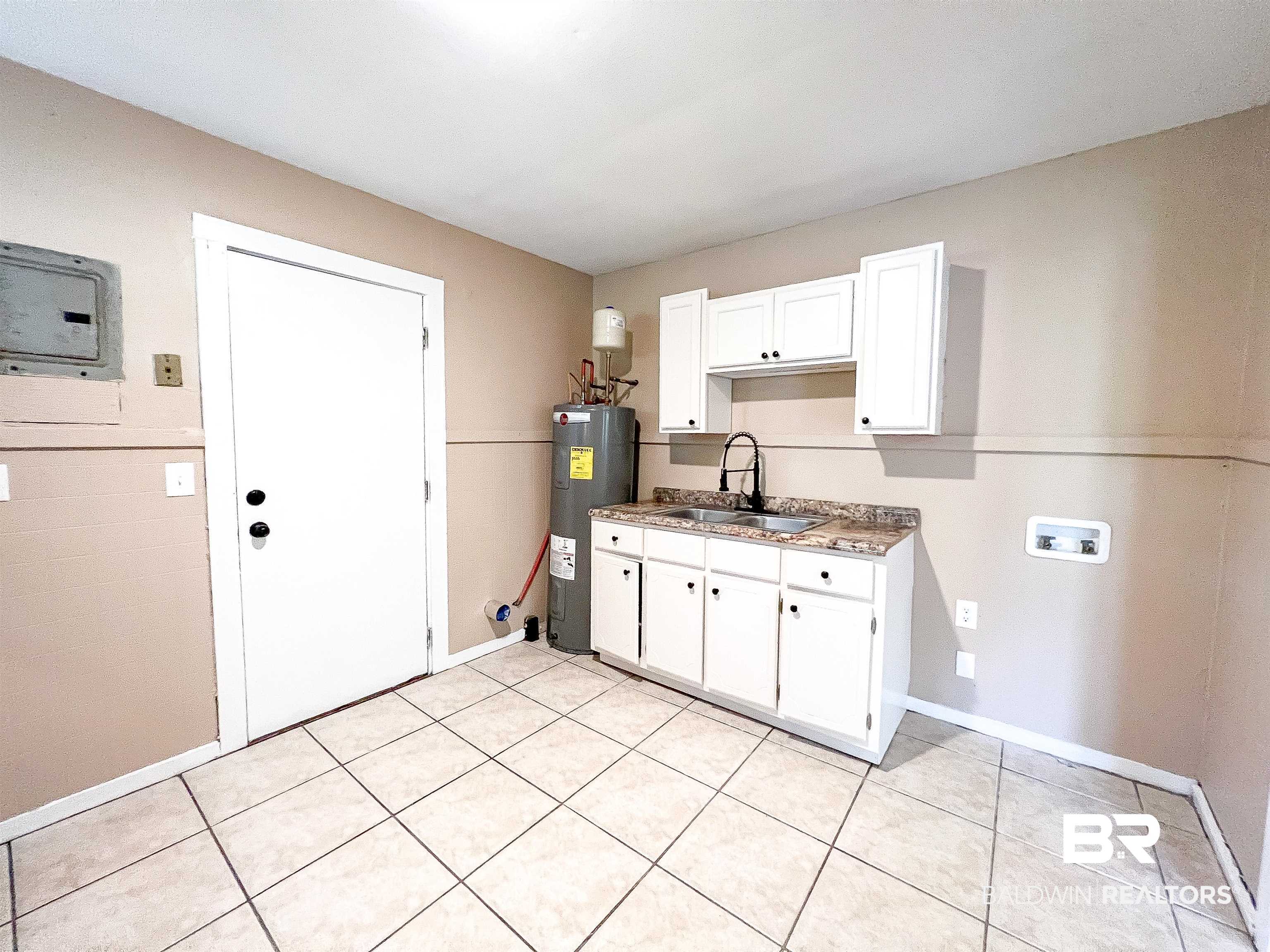 648 Elba Avenue Mobile, AL 36612 - Photo 28 of 36