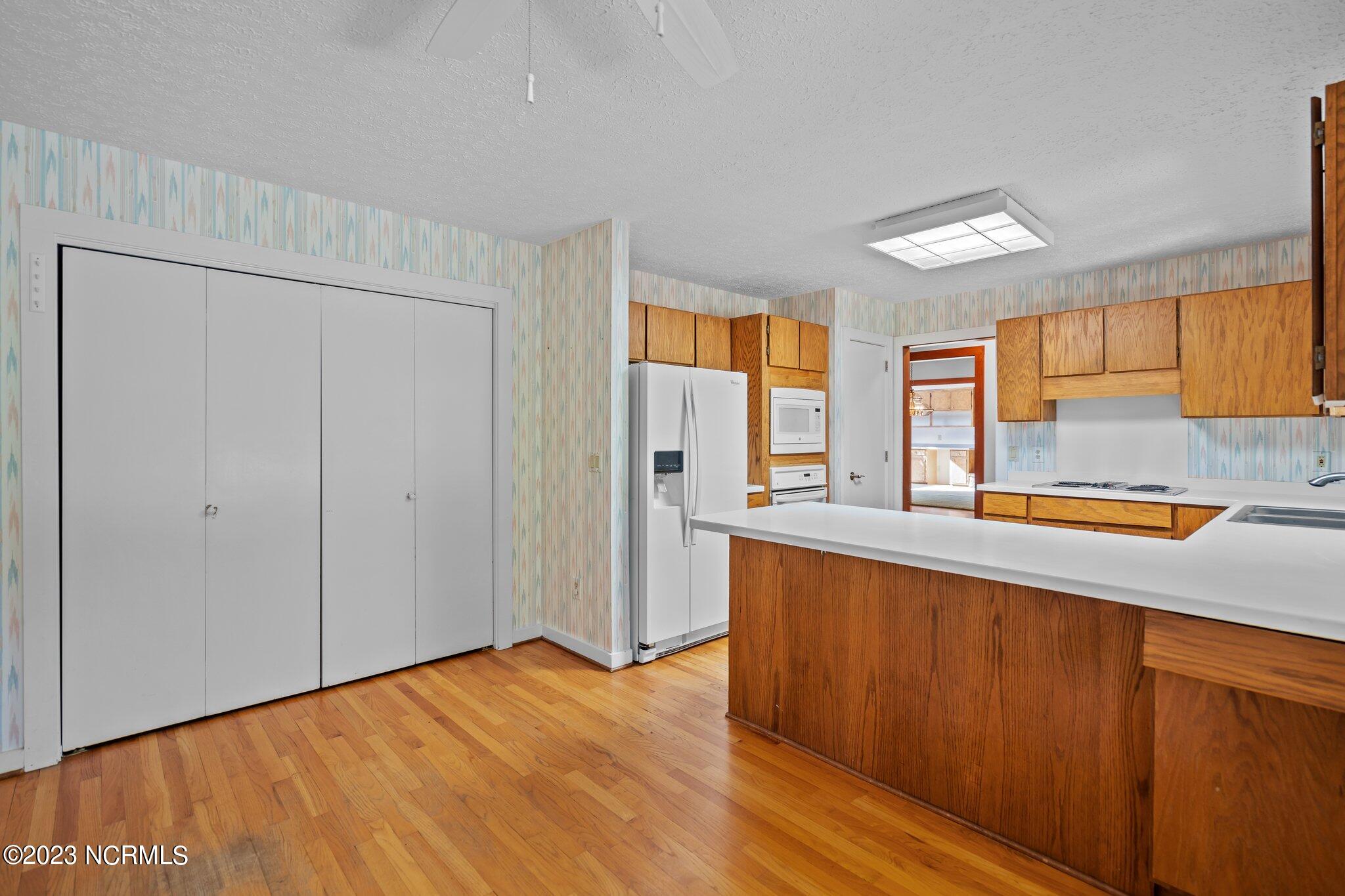 162 Partridge Road Wilmington, NC 28412 - Photo 21 of 57 25-web-or-mls-DSC04055