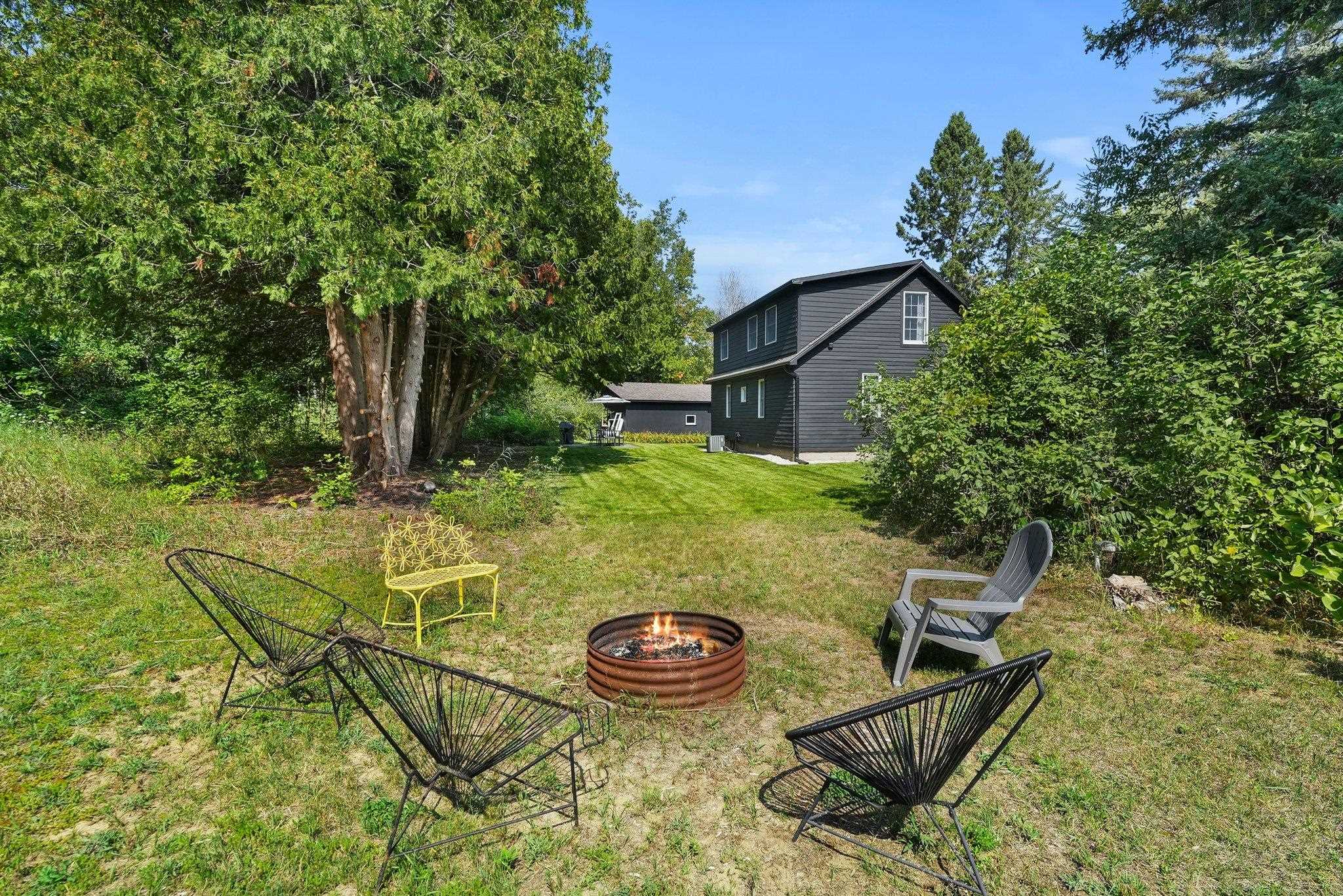 9440 East Cherry Bend Road Traverse City, MI 49684 - Photo 38 of 46 1926587-dd356ac8-9ad8-4a22-a28d-427c9609b2b3.JPG
