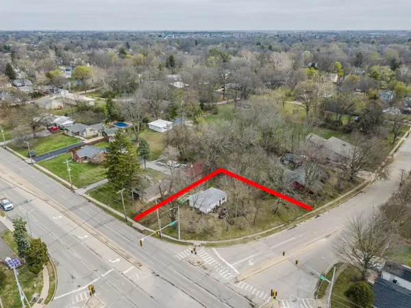 $100,000 | 600 North Main Street, Normal, IL 61761