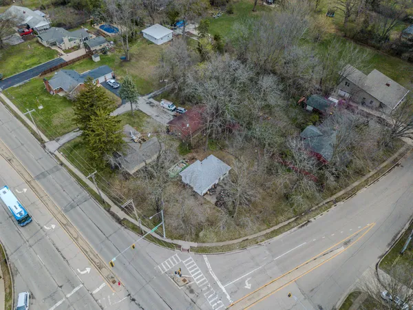 $100,000 | 600 North Main Street, Normal, IL 61761