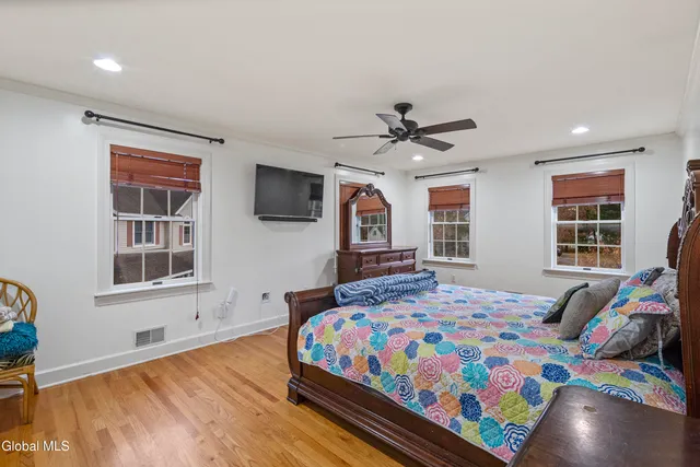 $749,900 | 2027 Dobie Lane, Guilderland, NY 12303