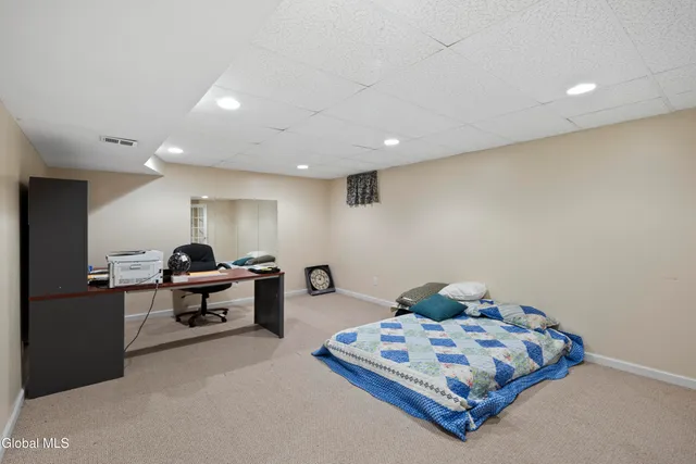 $749,900 | 2027 Dobie Lane, Guilderland, NY 12303