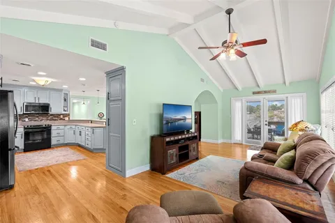 $800,000 | 195 Cedarwood Drive, Maitland, FL 32751