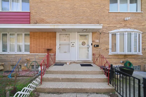 $385,000 | 6030 North Winchester Avenue, Unit C, Chicago, IL 60660