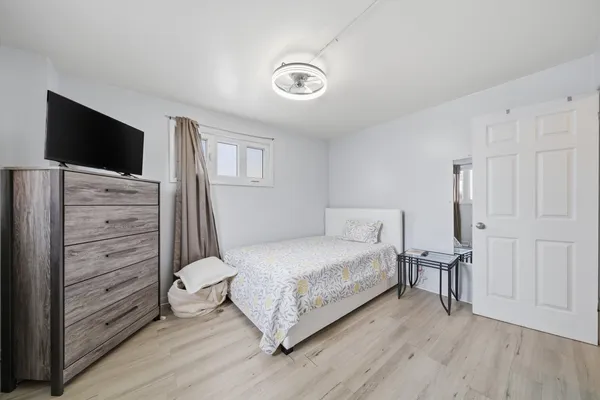 $385,000 | 6030 North Winchester Avenue, Unit C, Chicago, IL 60660