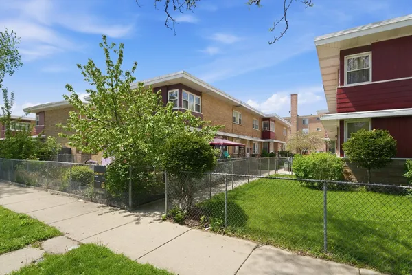 $385,000 | 6030 North Winchester Avenue, Unit C, Chicago, IL 60660