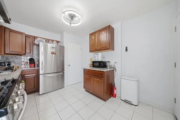 $385,000 | 6030 North Winchester Avenue, Unit C, Chicago, IL 60660
