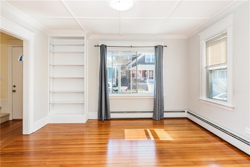 19 County Street Newport, RI 02840 - Photo 16 of 38