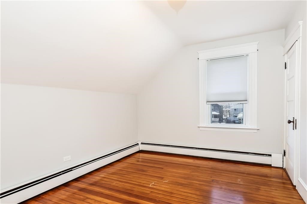 19 County Street Newport, RI 02840 - Photo 22 of 38