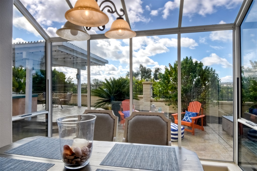 2363 Terraza Ribera Carlsbad, CA 92009 - Photo 10 of 24 Gallery Image 10
