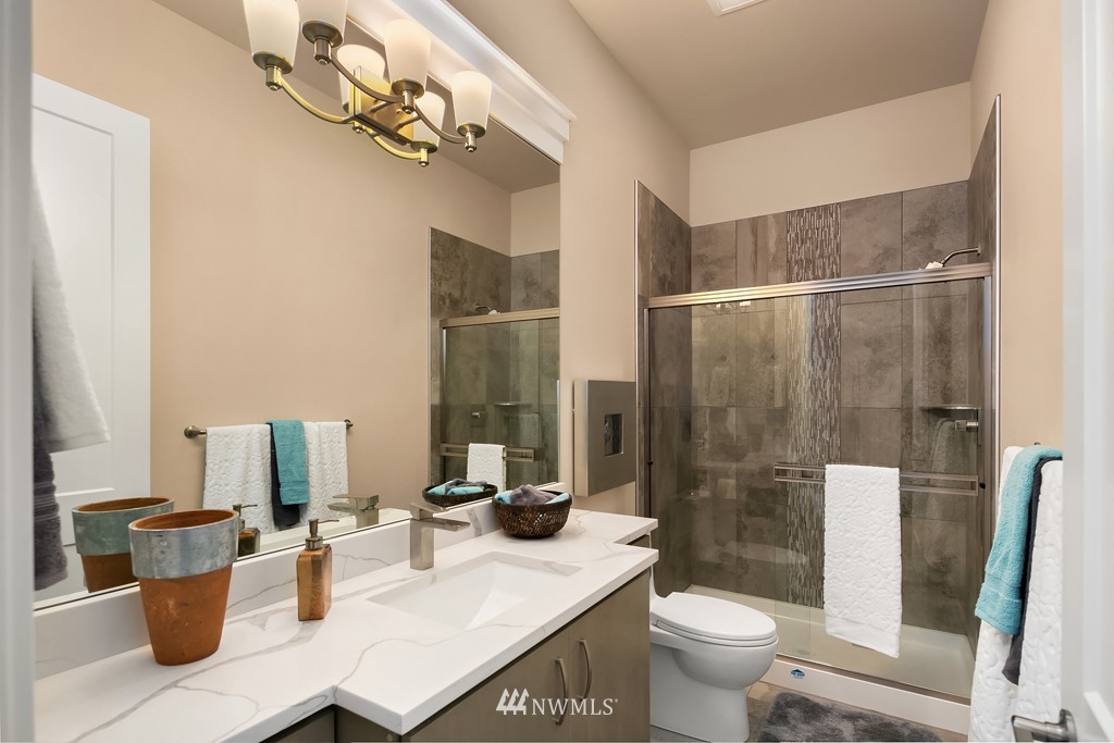 16013 Southeast 140th Street Renton, WA 98059 - Photo 16 of 19