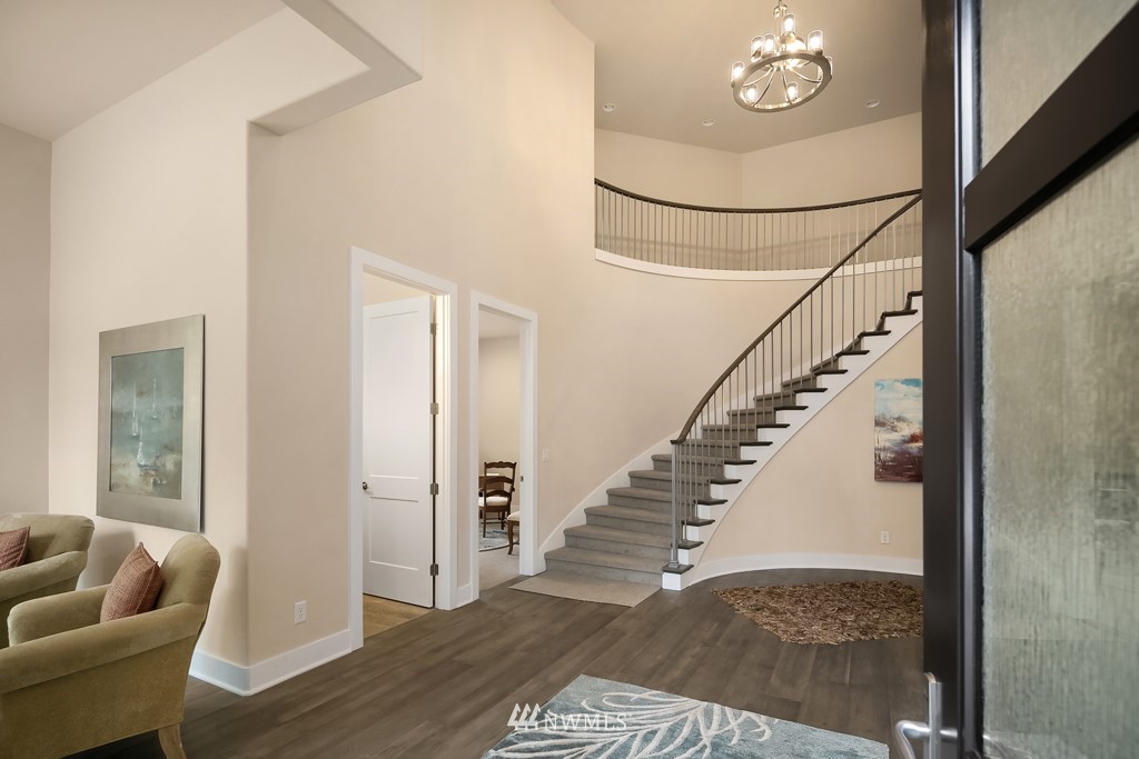 16013 Southeast 140th Street Renton, WA 98059 - Photo 4 of 19