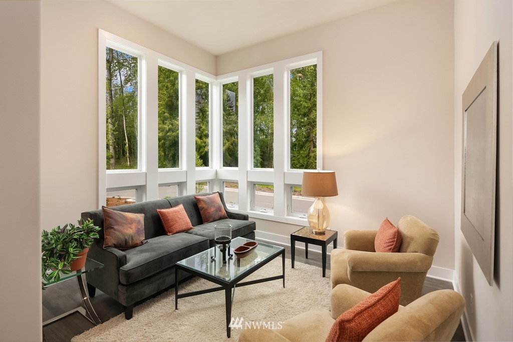 16013 Southeast 140th Street Renton, WA 98059 - Photo 5 of 19