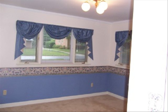 122 Covington Road Greenville, SC 29617 - Photo 11 of 18 Gallery Image 11