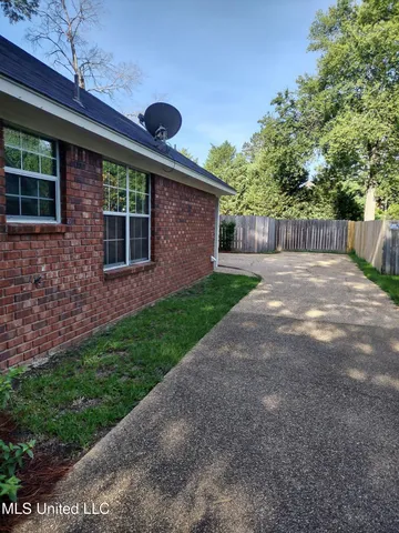 $2,150 | 206 Clark Farms Road, Madison, MS 39110