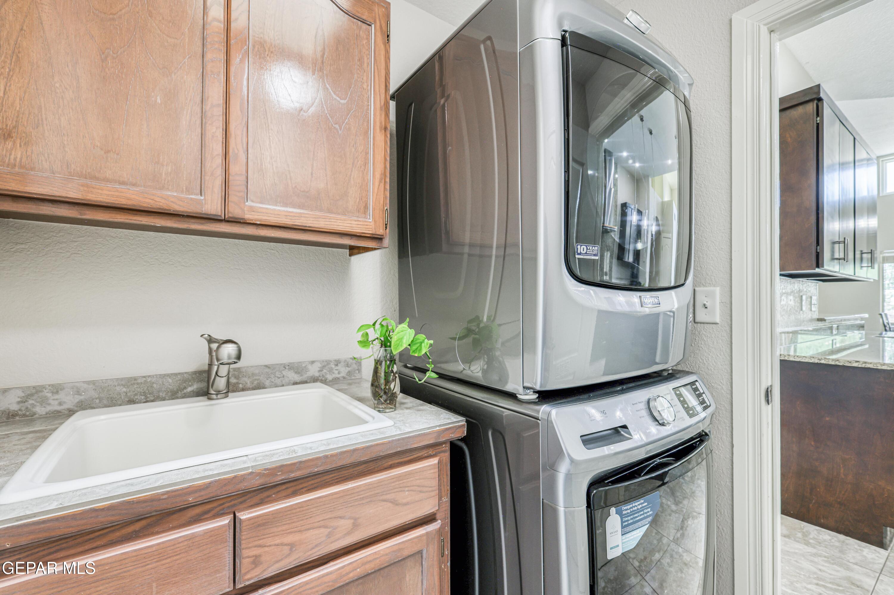 6697 Legacy Ridge Way El Paso, TX 79912 - Photo 18 of 51 362A1834_HDR