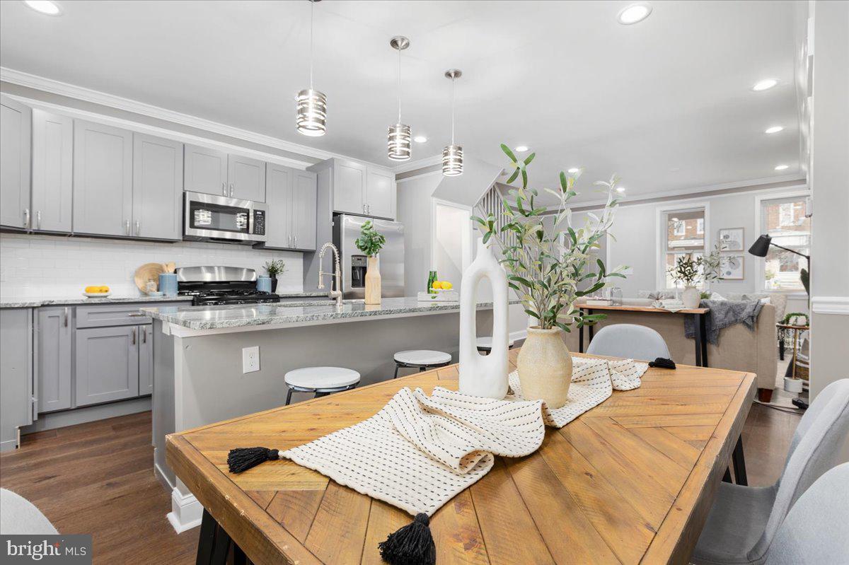 4033 Fairfax Road Baltimore, MD 21216 - Photo 8 of 34