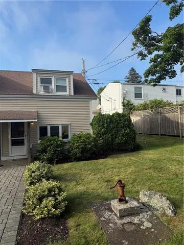 $6,000 | 16 Dudley Avenue, Unit 7, Newport, RI 02840