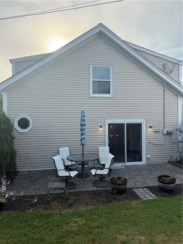 $6,000 | 16 Dudley Avenue, Unit 7, Newport, RI 02840