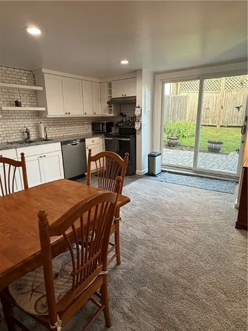 $6,000 | 16 Dudley Avenue, Unit 7, Newport, RI 02840