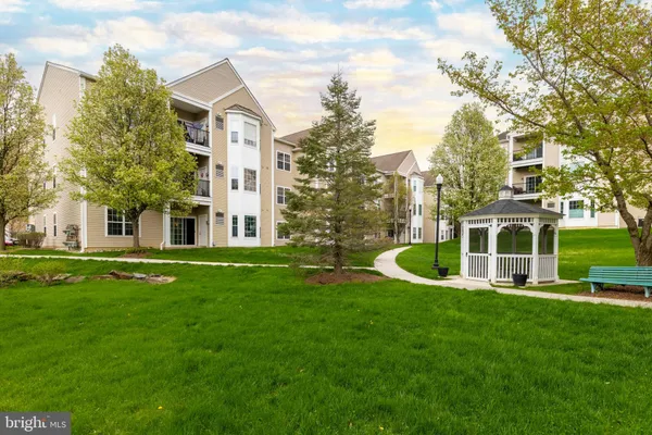 $323,500 | 714 Creekside Drive, Brookhaven, PA 19015