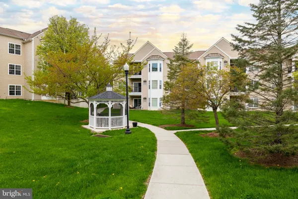 $323,500 | 714 Creekside Drive, Brookhaven, PA 19015