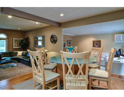 31 Wingate Road Holliston, MA 01746 - Photo 4 of 20 Gallery Image 4