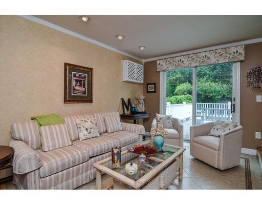31 Wingate Road Holliston, MA 01746 - Photo 6 of 20 Gallery Image 6