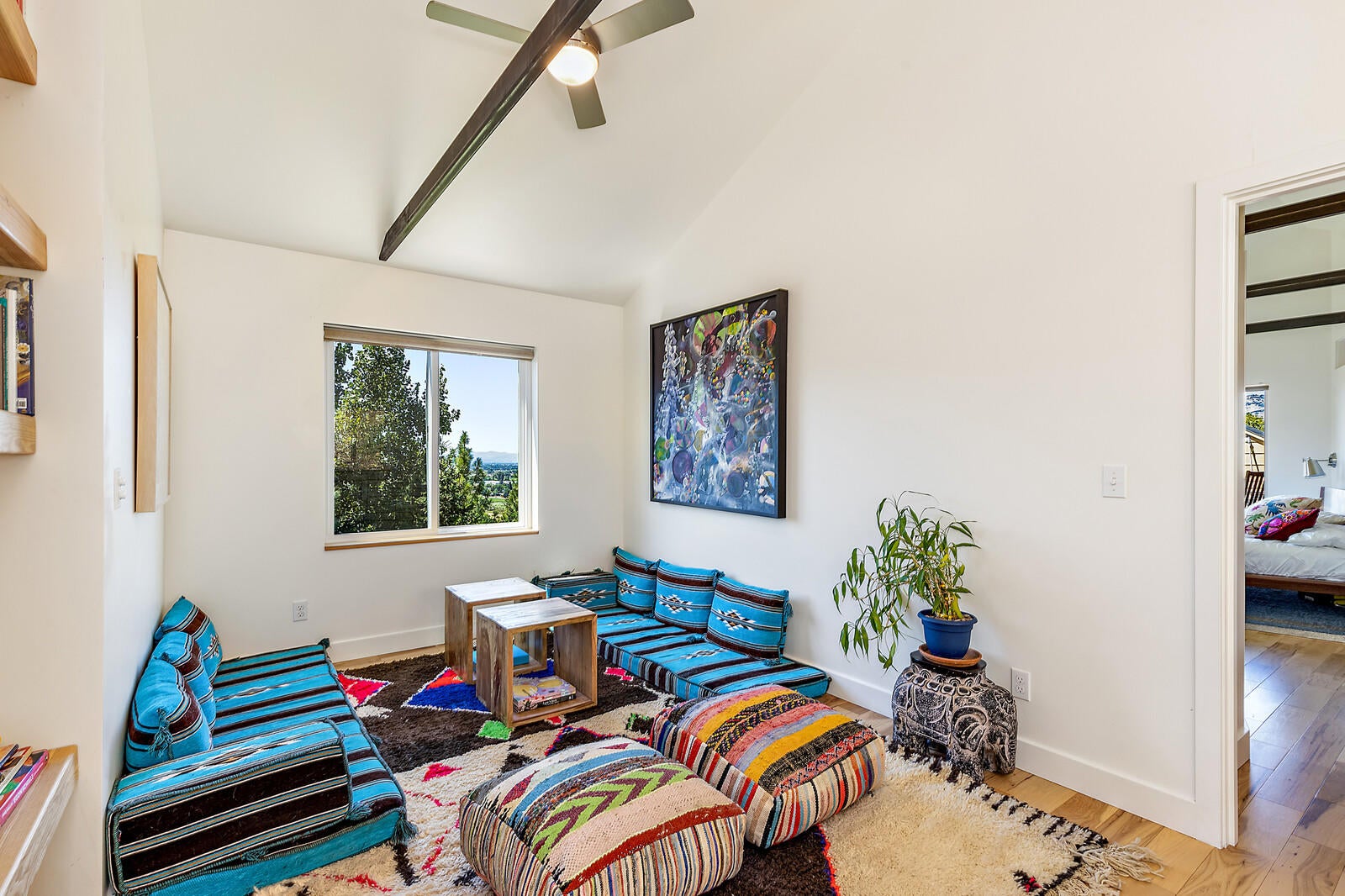 7075 Rapp Lane Talent, OR 97540 - Photo 19 of 54 Loft, Den, play area