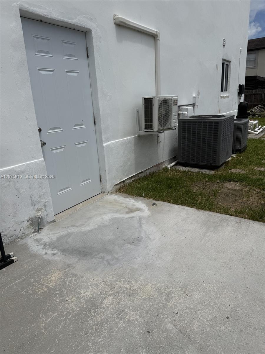 11959 Southwest 269th Terrace Homestead, FL 33032 - Photo 23 of 24