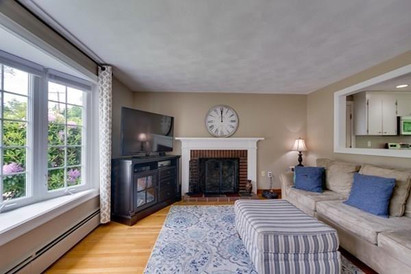 161 Mishawum Road Woburn, MA 01801 - Photo 8 of 33 Gallery Image 8