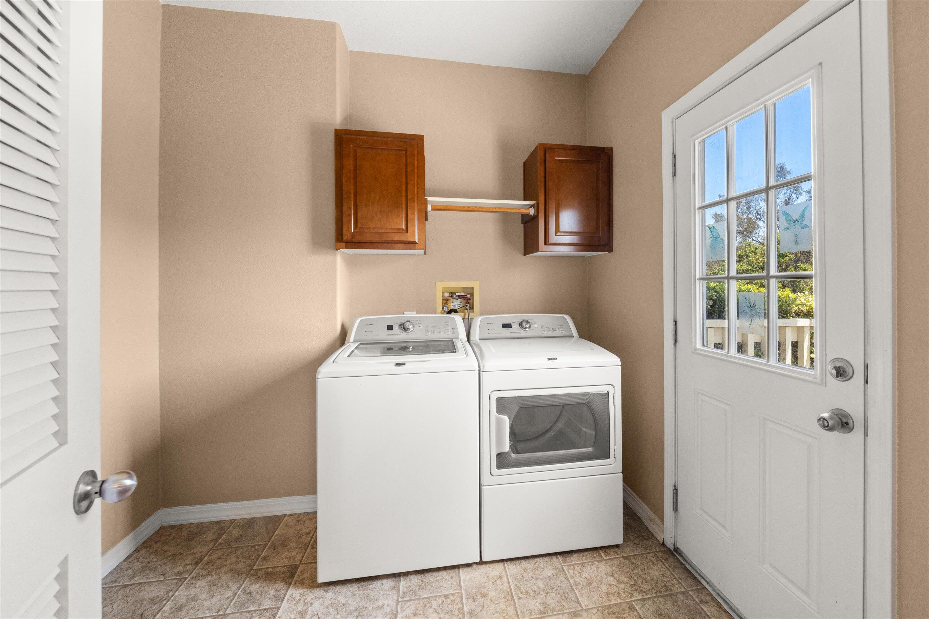 30 Winchester Canyon Road, Unit 44 Goleta, CA 93117 - Photo 12 of 27 in unit laundrry
