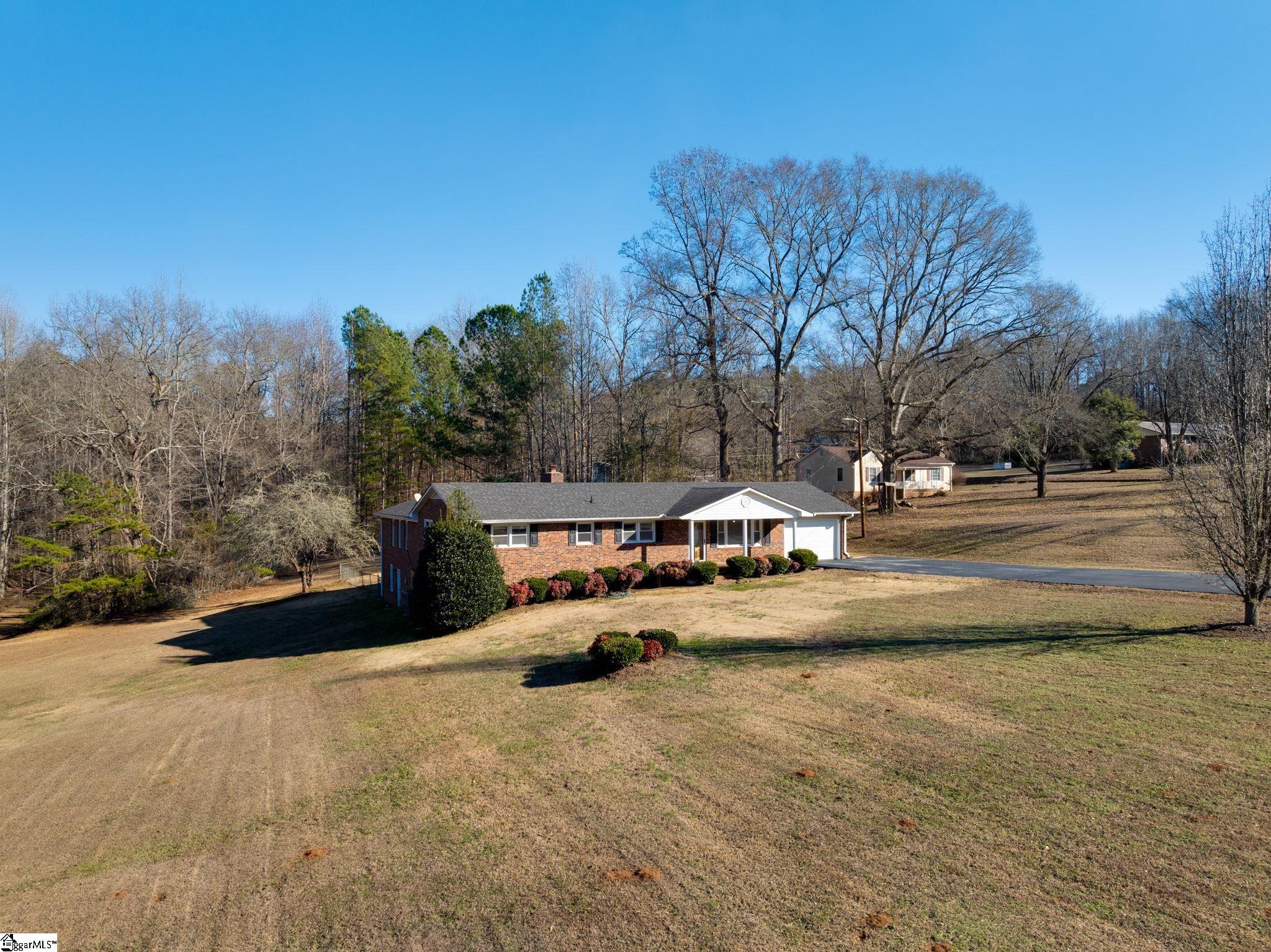 494 State Rd S-42-423 Enoree, SC 29335 - Photo 1 of 36 Gallery Image 1