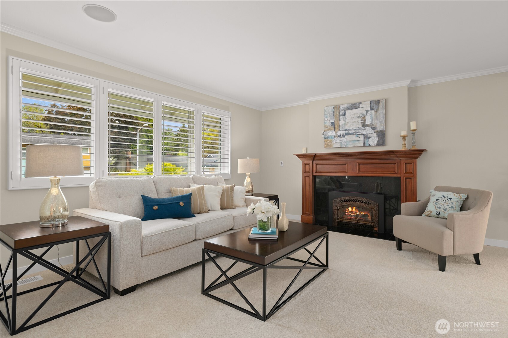 14518 112th Avenue Northeast Kirkland, WA 98034 - Photo 5 of 38