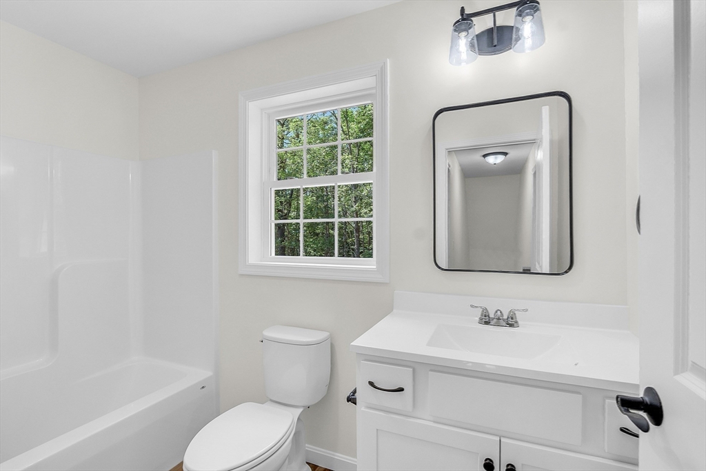 373 Hitchcock Road Winchendon, MA 01475 - Photo 29 of 39 Gallery Image 29
