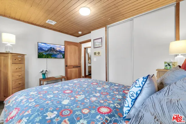 $549,000 | 794 St Moritz Drive, Big Bear Lake, CA 92315