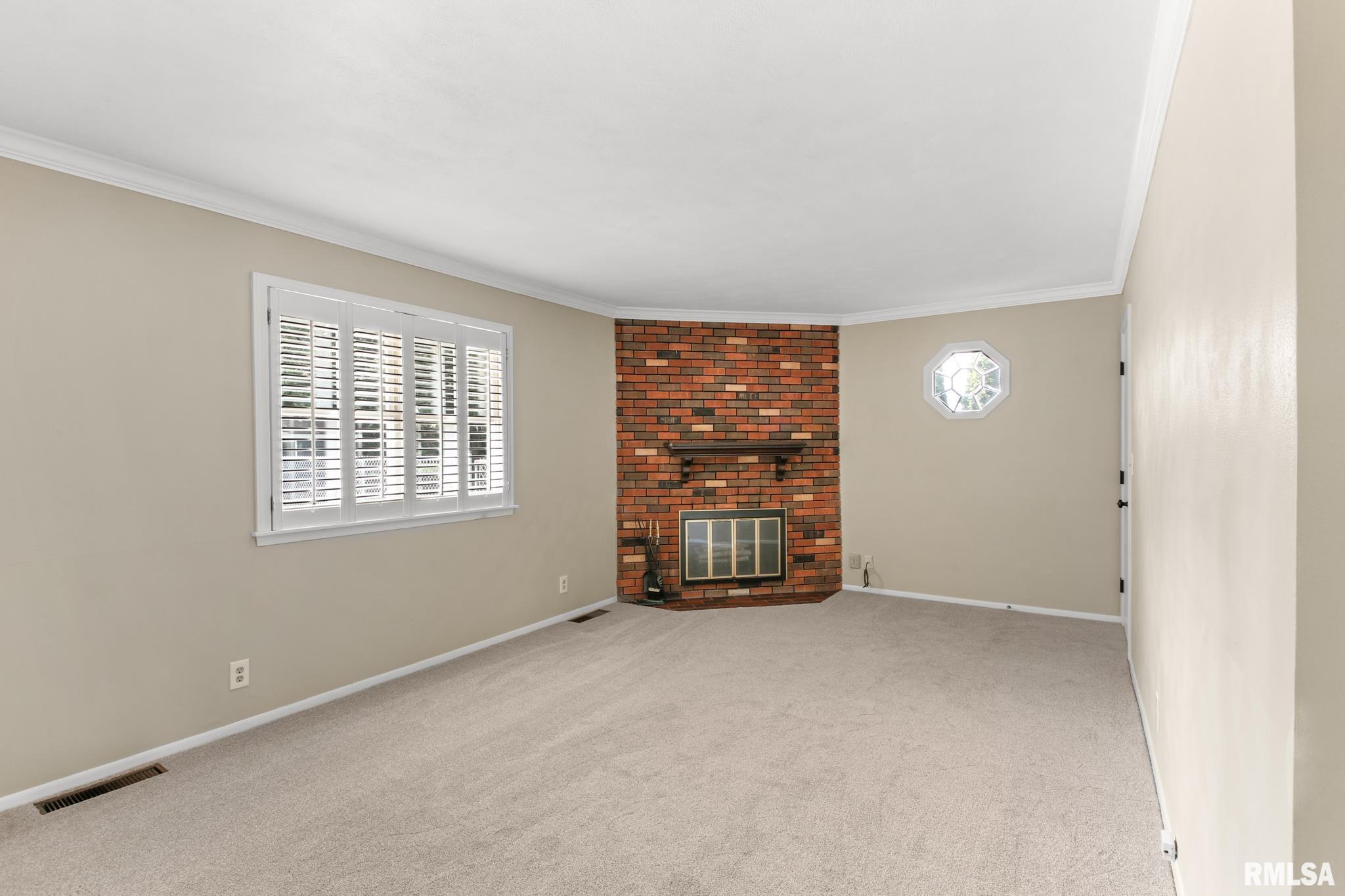 8106 North Blackbridge Road Edwards, IL 61528 - Photo 14 of 38 Gallery Image 14