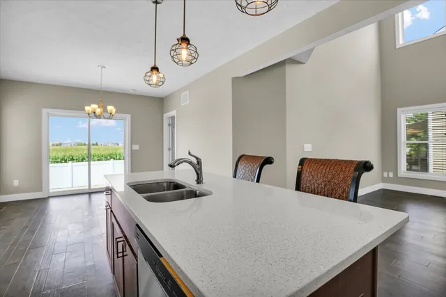 $470,000 | 5008 Emmas Way, Champaign, IL 61822