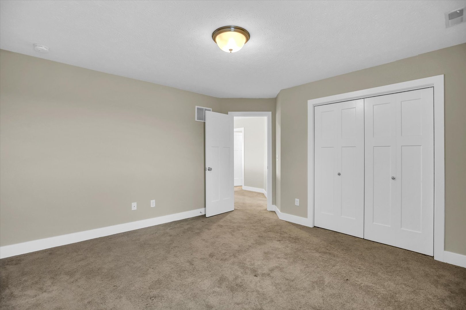 5008 Emmas Way Champaign, IL 61822 - Photo 32 of 53 a view of an empty room