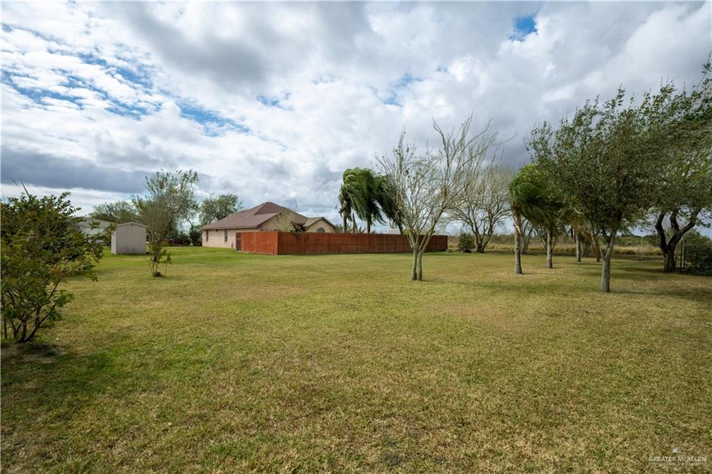 32516 El Preseno Road San Benito, TX 78586 - Photo 9 of 45 a view of a park